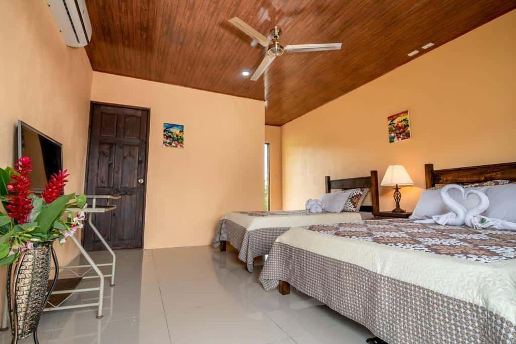 Aunty Arenal Lodge La Fortuna Zewnętrze zdjęcie