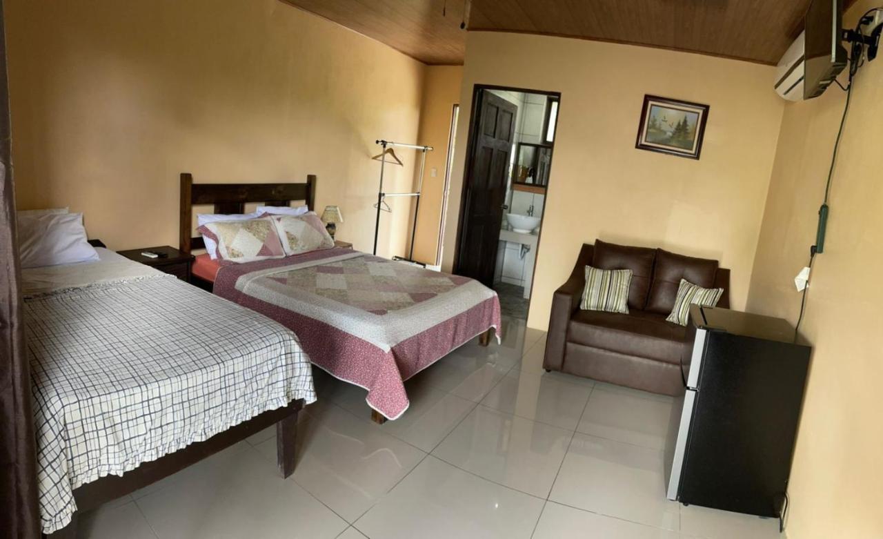 Aunty Arenal Lodge La Fortuna Zewnętrze zdjęcie