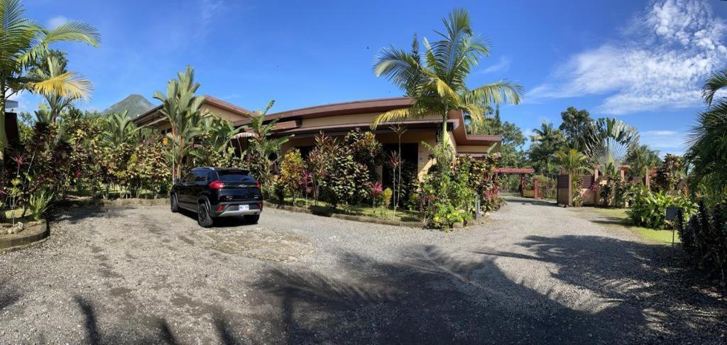 Aunty Arenal Lodge La Fortuna Zewnętrze zdjęcie