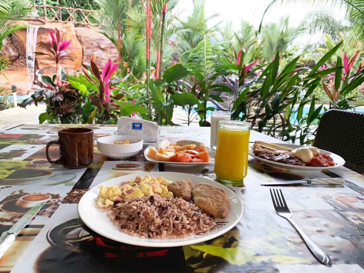 Aunty Arenal Lodge La Fortuna Zewnętrze zdjęcie